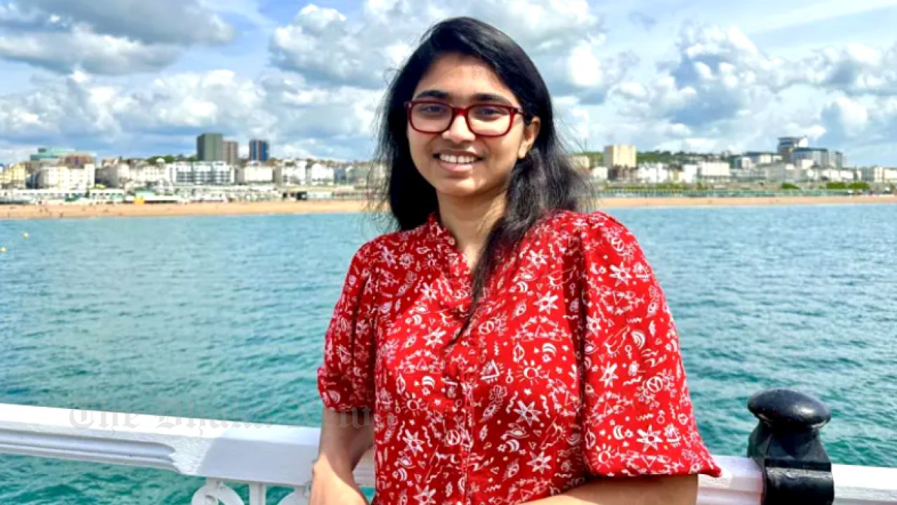 Money is pouring into Tasnim Zara's account like water from a well!