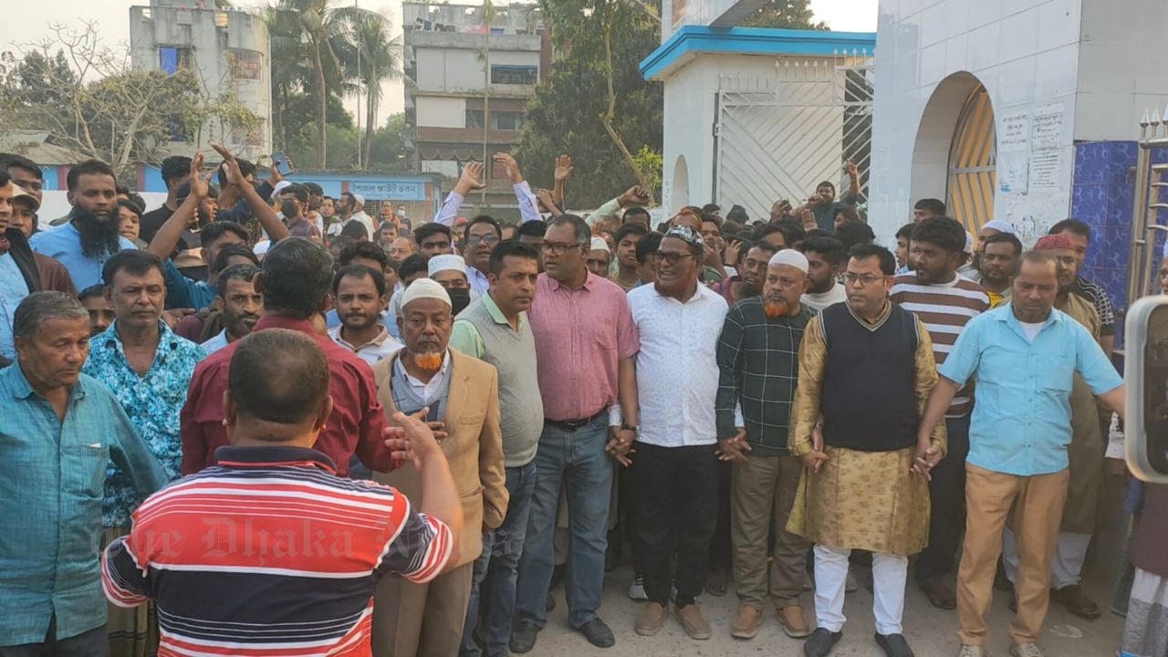 Dr. Redwan Ahmed’s Massive Procession Shakes the Field