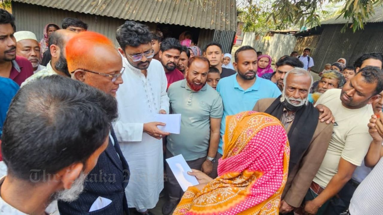 MP Shawn Stands by Fire Victims: Provides Financial Aid from Personal Fund