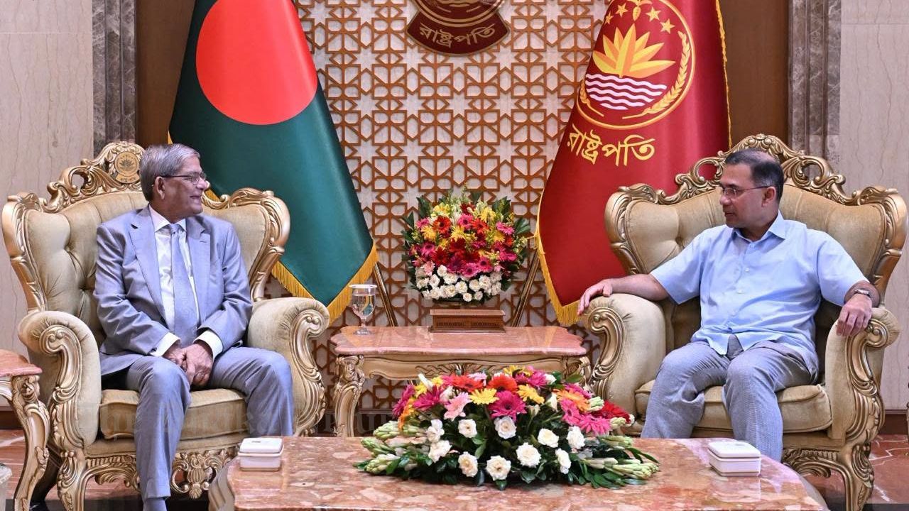PM Tarique Rahman Meets President Mirza Fakhrul at Bangabhaban