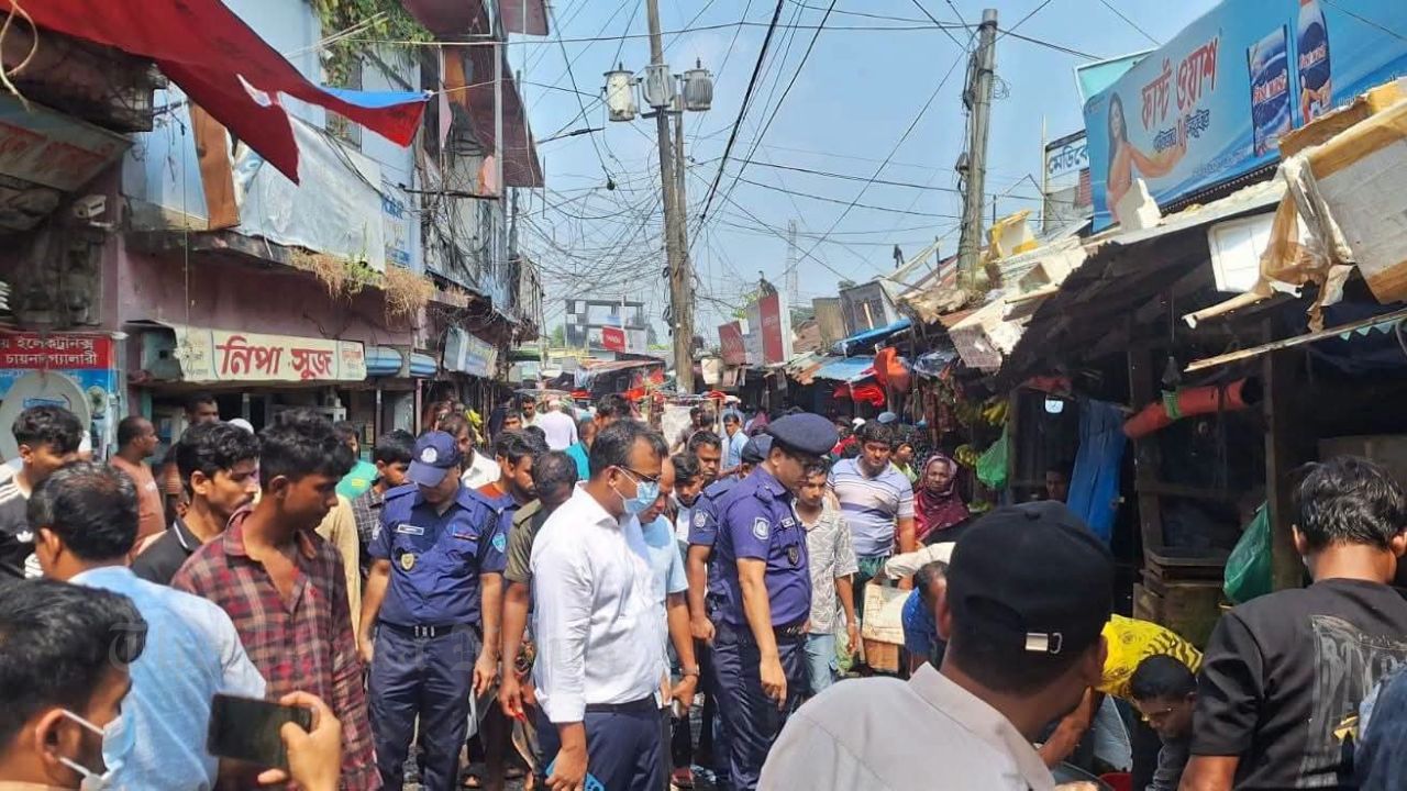 Eviction Drive by Upazila Administration in Chandina Bazar to Clear Footpaths and Illegal Structures
